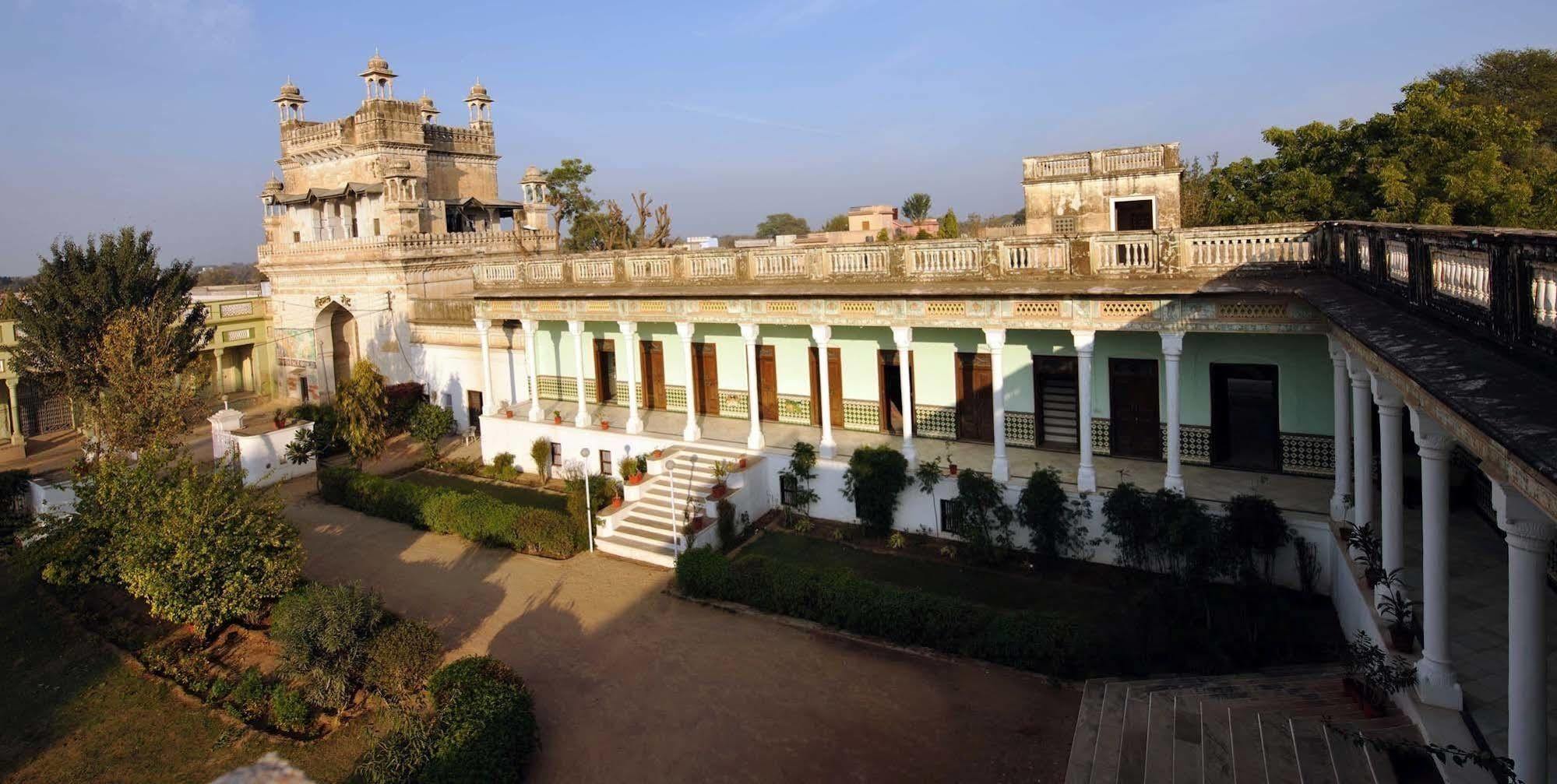 Neemrana'S - Piramal Haveli Bagar Exterior foto